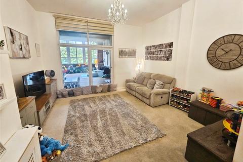 2 bedroom flat for sale, Blackburn Road, Greater Manchester BL1