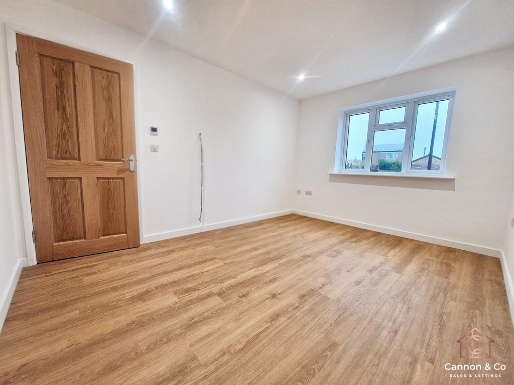 Main bedroom