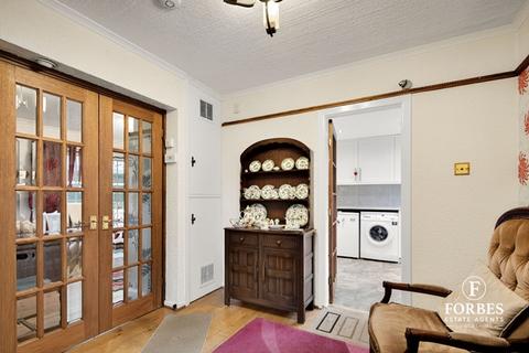undefined, Radburn Close, Clayton-le-Woods PR6