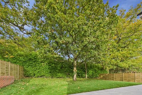 3 bedroom detached house for sale, Trampers Lane, Fareham PO17