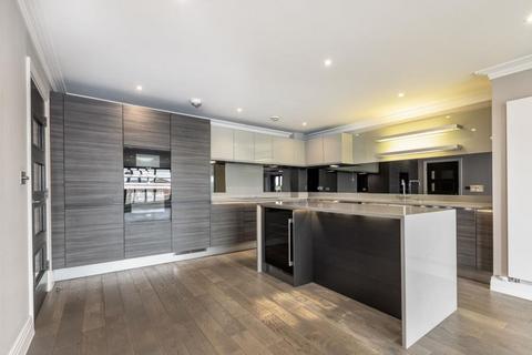 2 bedroom apartment for sale, Virginia Water, Surrey