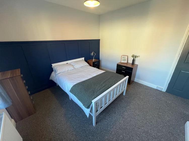 1 Kirkby Street - Bedroom2.jpg