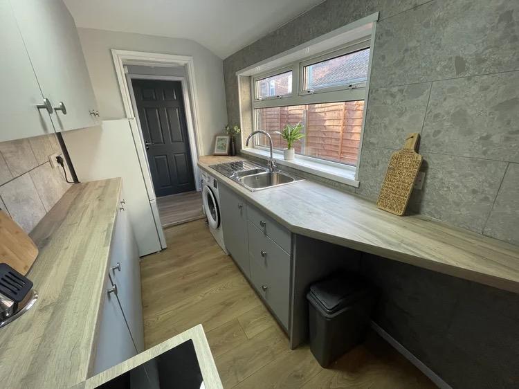 1 Kirkby Street - Kitchen(1).jpg