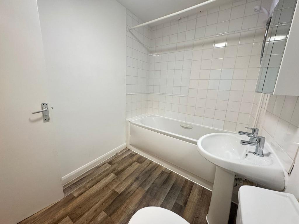 Whats App Image 2025-07-24 at 15.00.17 (1).jpeg