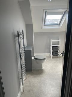 1 bedroom apartment to rent, 13 Hill Park Crescent flat 3 TFF