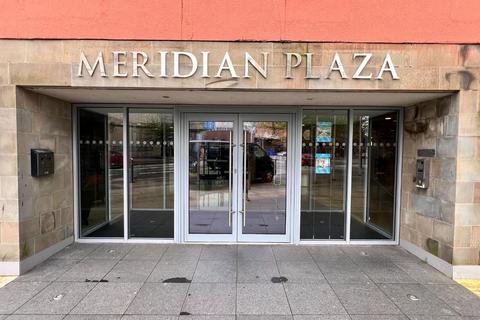 Studio to rent, Bute Terrace, Cardiff, CF10