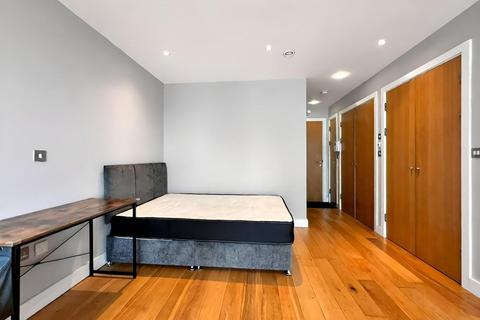 Studio to rent, Bute Terrace, Cardiff, CF10