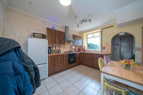 3 bedroom terraced house for sale, Kings Road, Buxton