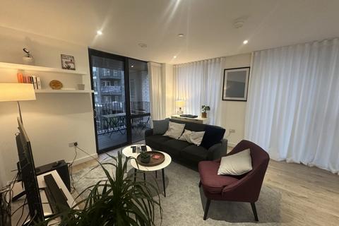 3 bedroom apartment for sale, New Garden Quarter, Forrester Way, Stratford, E15