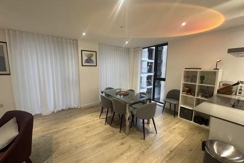 3 bedroom apartment for sale, New Garden Quarter, Forrester Way, Stratford, E15