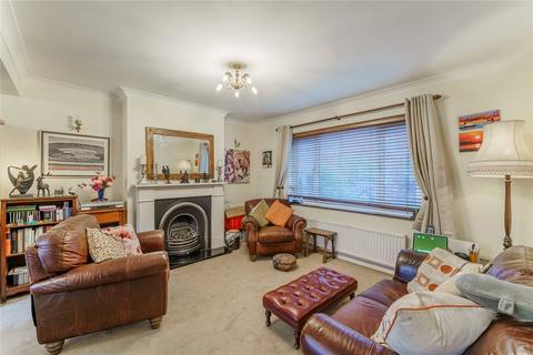 3 bedroom semi-detached house for sale, Carleton View, Pontefract, West Yorkshire, WF8