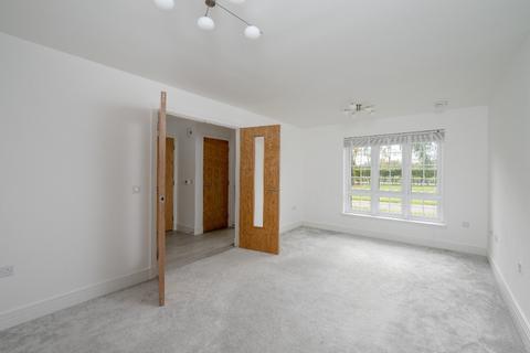 undefined, Kilburn Wood Drive, Midlothian EH25