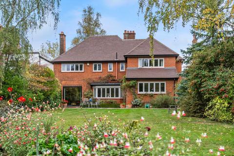 5 bedroom detached house for sale, Coombe Rise, Brentwood CM15