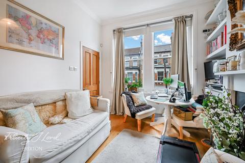 1 bedroom flat for sale, Tremadoc Road, London SW4