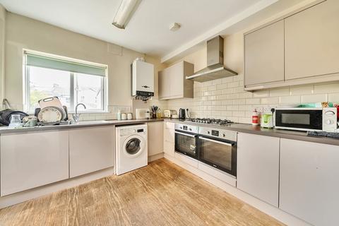 undefined, Gloucester Road, Cheltenham, Gloucestershire