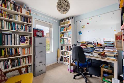 2 bedroom flat for sale, Coopers Close, Stepney Green, London, E1