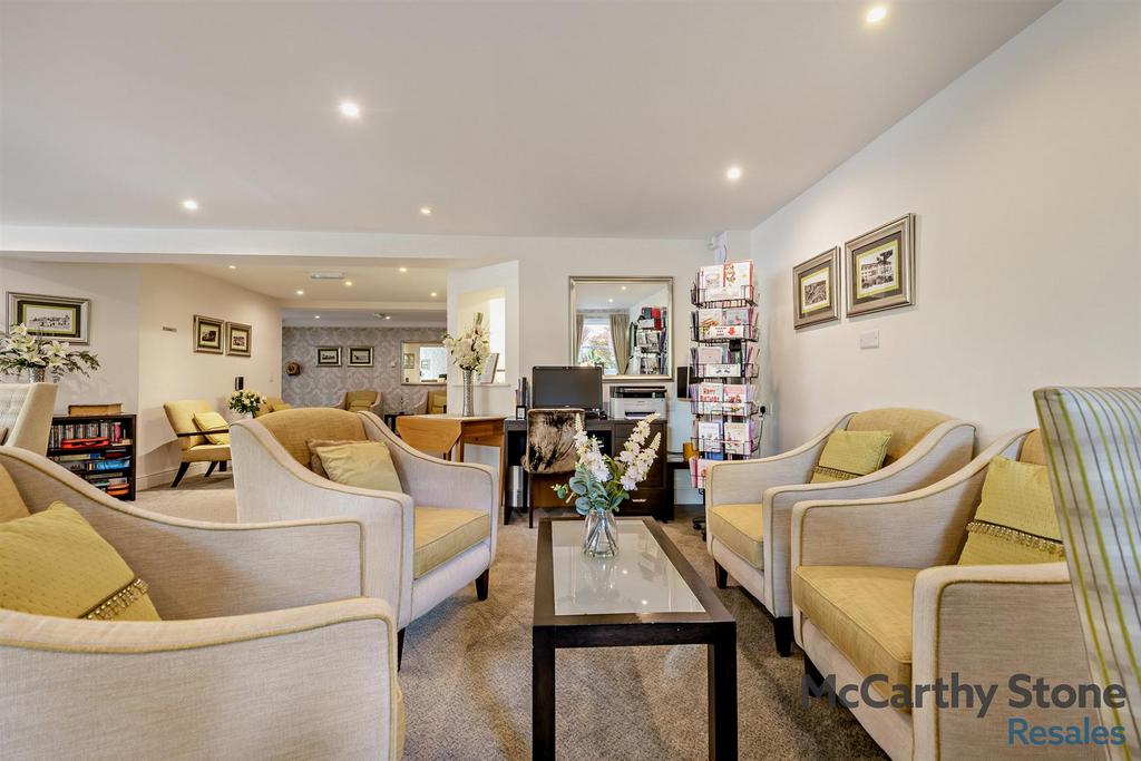 8667667-interior25-800.jpg