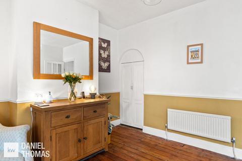 13 Eastbrook Road, Waltham Abbey, EN9 3AJ