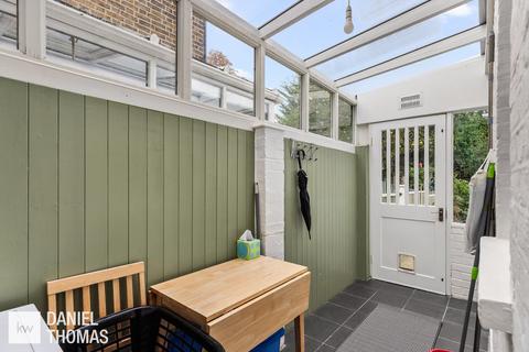 13 Eastbrook Road, Waltham Abbey, EN9 3AJ