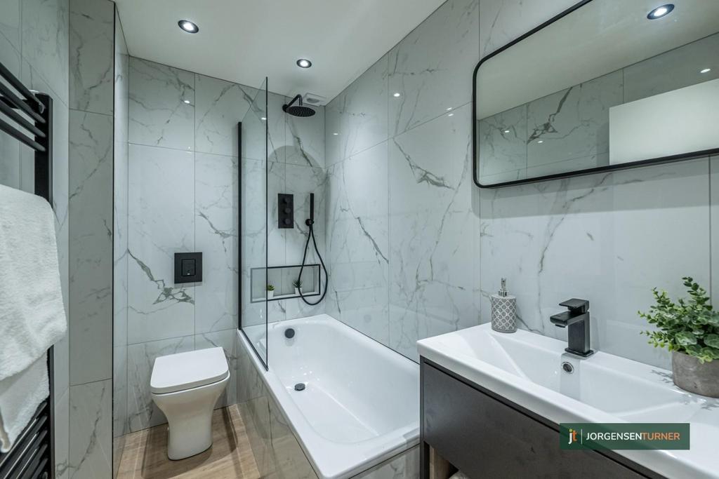 Apartment in London - View 3