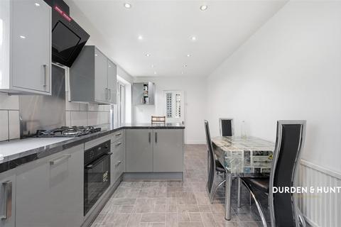undefined, St. Georges Road, Forest Gate E7