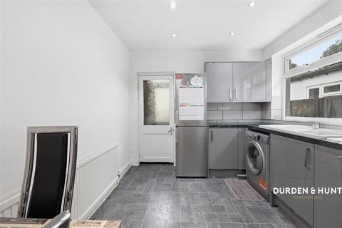 undefined, St. Georges Road, Forest Gate E7