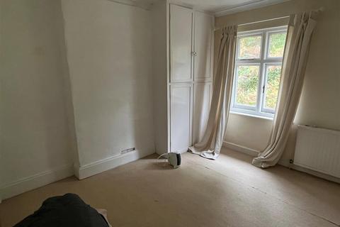 2 bedroom house for sale, Victoria Road, Dartmouth