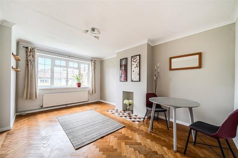 2 bedroom maisonette for sale, Angel Road, Thames Ditton KT7