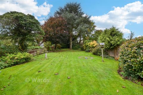 3 bedroom semi-detached house for sale, Wilberforce Road, Coxheath, Maidstone, Kent
