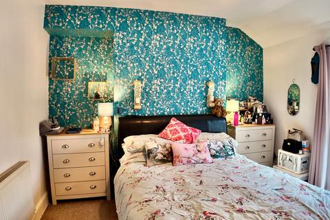 3 bedroom semi-detached house for sale, Gellihaf Road, Fleur De Lis, NP12