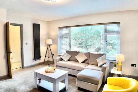 undefined, Pennar Close, Newbridge, NP11