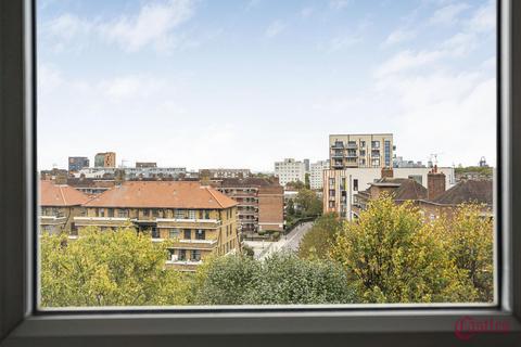 2 bedroom flat for sale, Scotney House, Mead Place, London