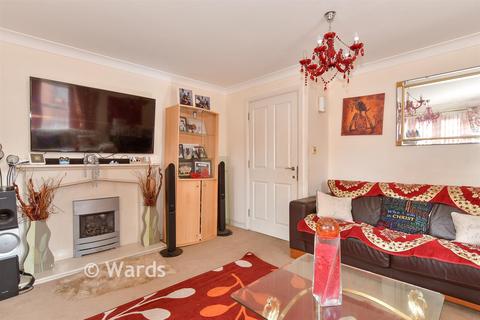 6 bedroom detached house for sale, Trona Court, Sittingbourne ME10