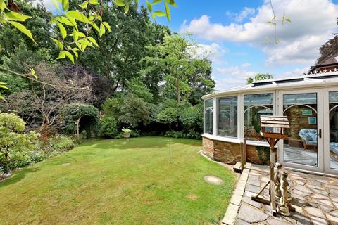 undefined, St. Johns Close, Penn, Buckinghamshire, HP10