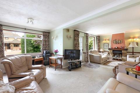 5 bedroom detached house for sale, St. Johns Close, Penn, Buckinghamshire, HP10