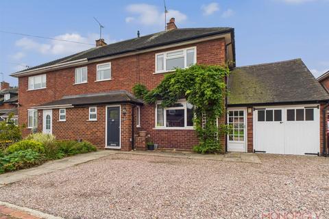 4 bedroom semi-detached house for sale, Pant Olwen, Gresford, Wrexham