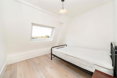 1 bedroom flat to rent, Lewisham Way, London SE14