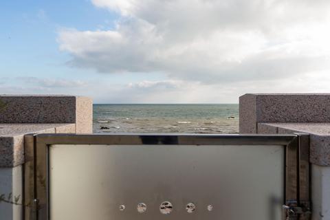 2 bedroom apartment for sale, 10 Tower View - The Waves, Grouville