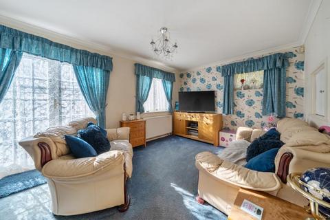 3 bedroom end of terrace house for sale, Slough,  Berkshire,  SL2