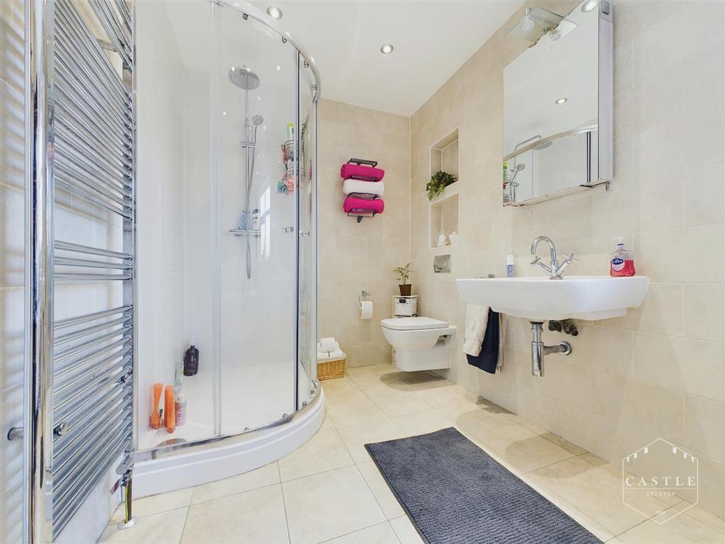 Family bathroom