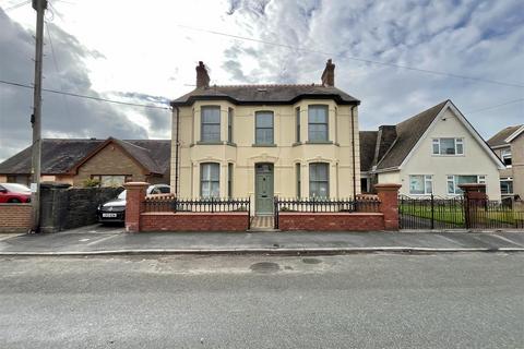 5 bedroom detached house for sale, Ashburnham Road, Pembrey, Burry Port