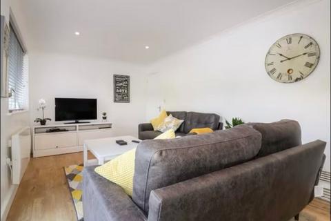undefined, Looe PL13