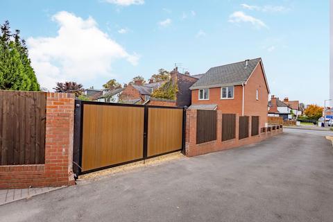 undefined, South Road, Stourbridge DY8