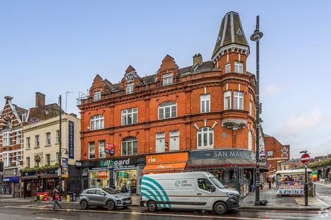 Office to rent, 409-411 Brixton Rd London SW9 7DG