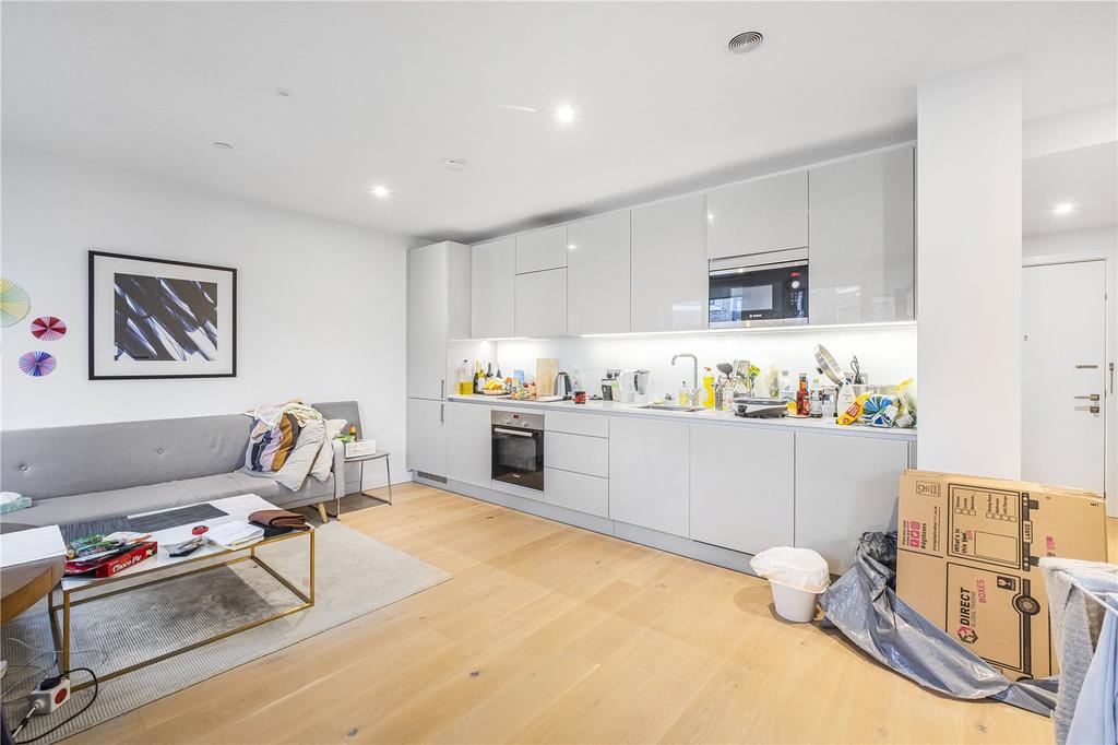 Reception/Kitchen