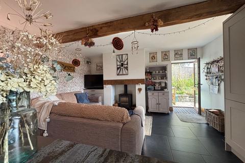 undefined, Taliaris, Llandeilo, SA19