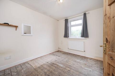 20 Millicent Road, London, E10 7LG