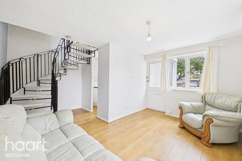 1 bedroom terraced house for sale, Honeysuckle Way, Witham