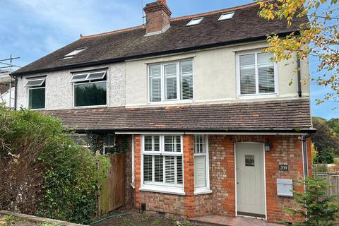 undefined, Henley Road, Caversham, Reading, Berkshire, RG4
