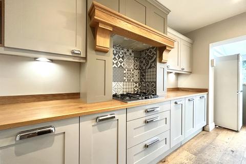 undefined, Henley Road, Caversham, Reading, Berkshire, RG4
